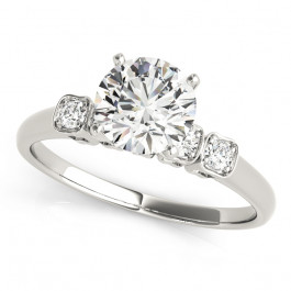 ENGAGEMENT RINGS SINGLE ROW PRONG SET