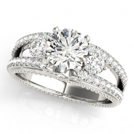 ENGAGEMENT RINGS 3 STONE ROUND