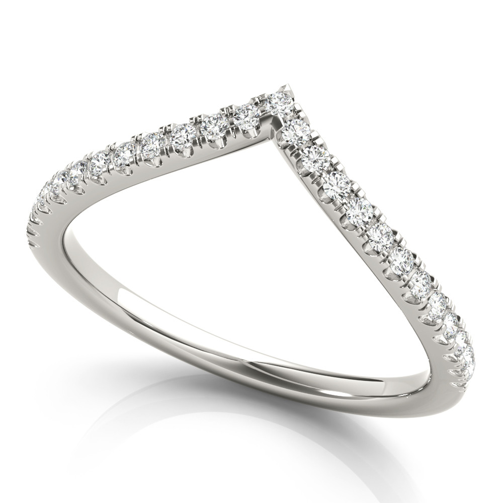 CHEVRON DIAMOND BAND