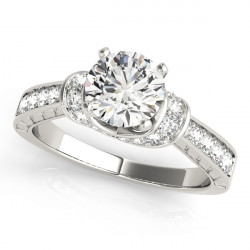 ENGAGEMENT RINGS CLUSTER SIDES