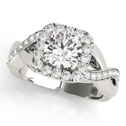 ENGAGEMENT RINGS HALO