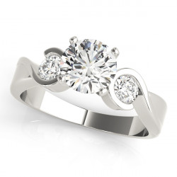 ENGAGEMENT RINGS 3 STONE ROUND