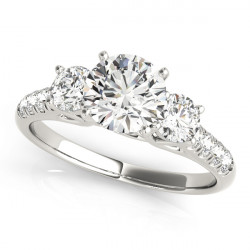 ENGAGEMENT RINGS 3 STONE ROUND
