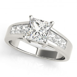 ENGAGEMENT RINGS FANCY SHAPE PRINCESS REMOUNTS